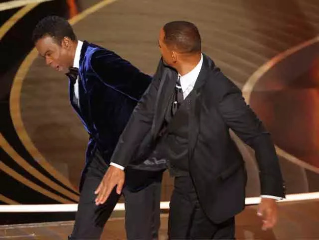 Will Smith apologizes to Chris Rock for slapping him at the Oscars said ‘My behavior was unacceptable. I was wrong.’