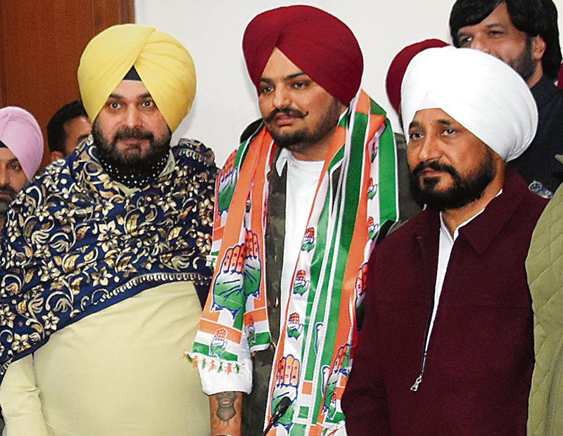 Punjab: For electoral loss, Sidhu Moosewala blames 'gaddar' voters