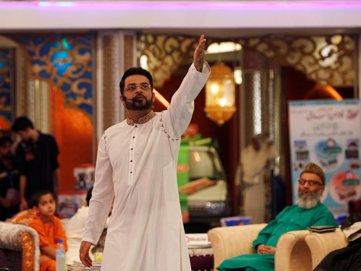 Aamir Liaquat Hussain in TV show