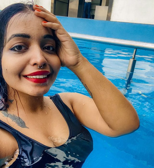 Kshama Bindu Loves swimming
