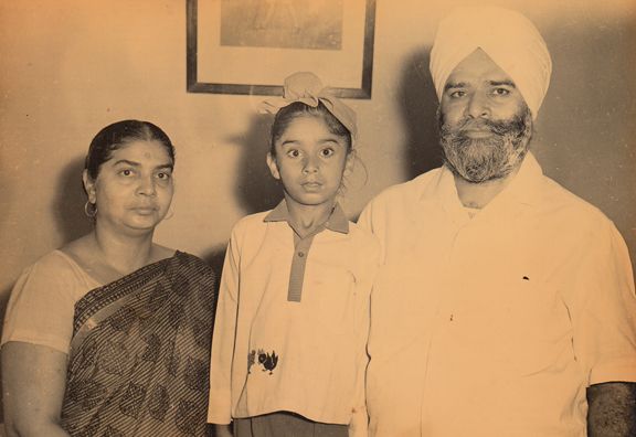 Navjot-Singh-Sidhu-with-his-parents