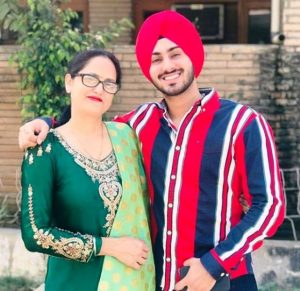 Rohanpreet Singh with his mother