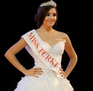 Hande Erçel won Miss Turkey in 2012