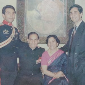 Bikramjeet Kanwarpal with his Parents and Brother