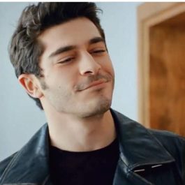 Burak-Deniz-hottest-handsome-turkish-actor-turkey-actors
