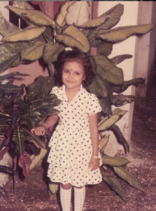 Nisha-Rawal-Childhood-Picture