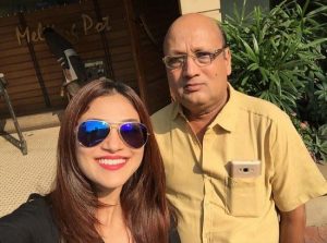 Ridhima-pandit-with-her-father