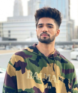 Zeeshan Khan (Kumkum Bhagya)- Wiki, Bio, Height, Weight, Family, Relationships, Interesting Facts, Career, Biography, and More