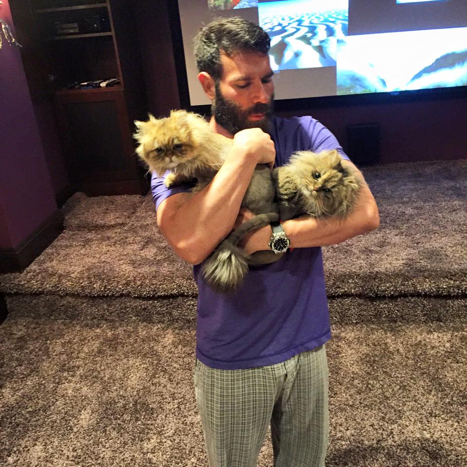 Dan Bilzerian with his cats (Smushball)