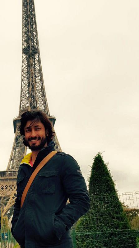 Vidyut Jammwal Facts- He loves traveling