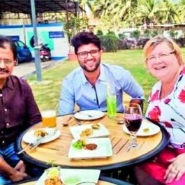 Vijay Deverakonda with his family and ex-girlfriend, Virginia and her parents