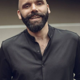 Zachary Coffin Biography