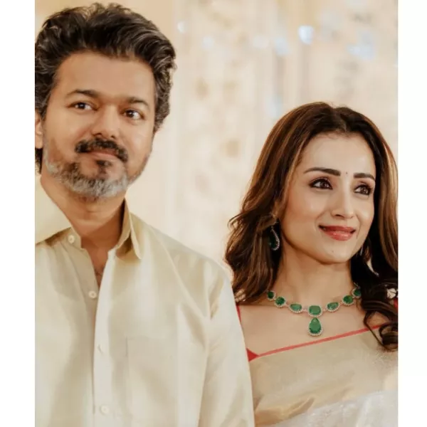 Trisha Krishnan unfollows Vijay